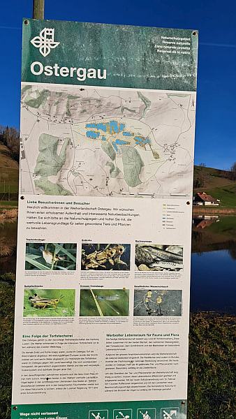 Plakat bei den Weihern im Naturschutzgebiet Ostergau, Dez.23