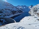 Zervreila-Stausee im Winter