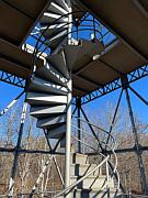 luftige Stahltreppen zum Aussichsturm Liestal, Foto Maya