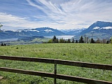 Blick vom Michaelskreuz auf Zugersee und Rigi, April 24