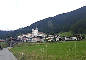 Disentis mit Kloster, Abstieg zum
                Rheinufer