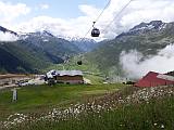 oberhalb Nätschen,
                Blick ins Urserental