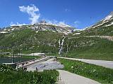 Blick vom
                      Oberalppass zur Fellilücke und Schneehüenderstock