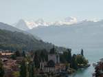 Oberhofen mit Eiger, Mönch und Jungfrau; Quelle:
            www.wanderblog.giacomello.ch